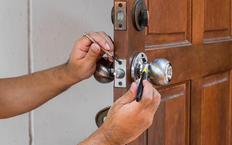 tarif serrurier ouverture de porte Avon